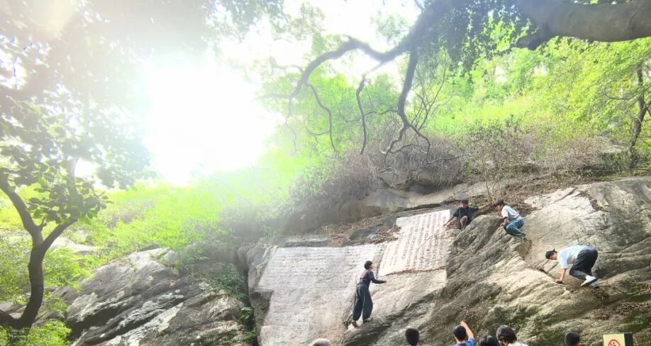 与孩子们一起创生