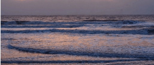 冬日大海，夏季草原